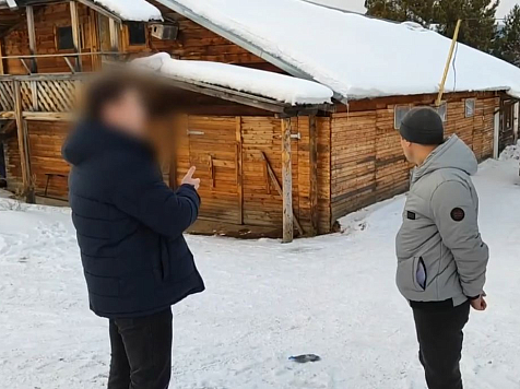 Жительница Богучан фиктивно прописала в бараке 11 мигрантов. Фото/видео: ГУ МВД по краю