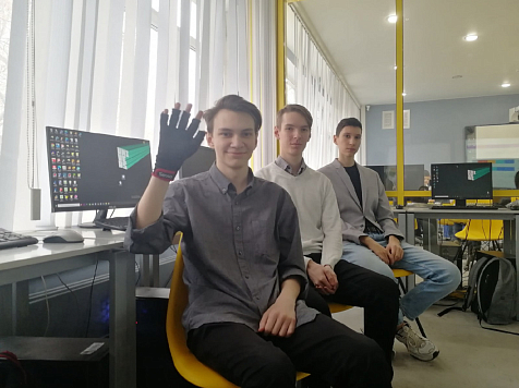 Красноярские школьники разрабатывают игры для реабилитации после инсульта. Фото, видео: https://vk.com/krasnoyarskrf