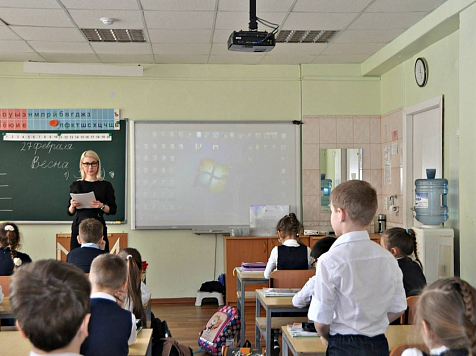 В красноярских школах проходят уроки безопасности. Текст: <a href="http://www.admkrsk.ru/press/news/Pages/news.aspx?RecordID=18593">admkrsk.ru</a>, фото: vk.com/krasnoyarskrf (архив)