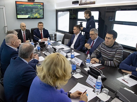 В Красноярском крае будут развивать железнодорожную инфраструктуру: краевые парламентарии побывали на дивногорской ветке . Фото: А. Бурмистров