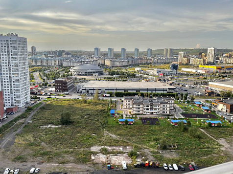 Красноярской школе возле «Планеты» нашли нового проектировщика. Фото: ГрадВестник