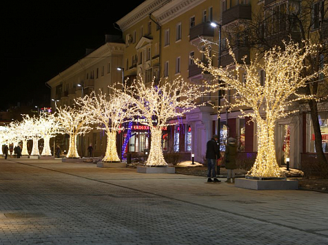 Новогоднюю иллюминацию в Красноярске включат 25 декабря. Фото: Администрация Красноярска