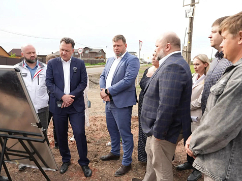 Глава Красноярска проверил строительство нового водопровода в Солонцах. Фото: администрация Красноярска