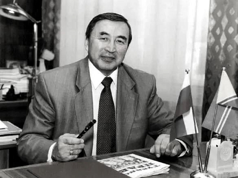 В Туве объявили траур в связи со смертью Шериг-оол Ооржака. Фото: правительство РТ<br>