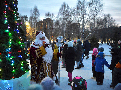 В Красноярске первая новогодняя елка открывается 21 декабря. Фото: мэрия Красноярска