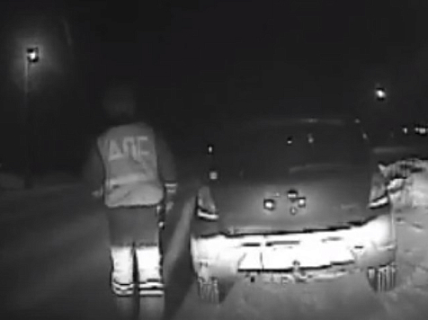 В Красноярском крае пьяный водитель угнал машину с работы. Фото: 24.мвд.рф