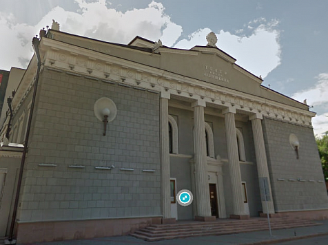 Начальник цеха в театре Пушкина фиктивно устроил своего приятеля и получил за него 1,6 миллиона. Фото: google.ru/maps