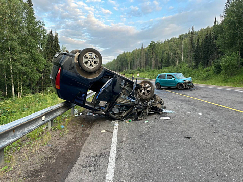 Шесть человек пострадали в аварии с перевертышем под Красноярском. Фото/видео: Госавтоинспекция по краю