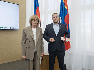 Дмитрий Работников официально стал новым депутатом красноярского горсовета