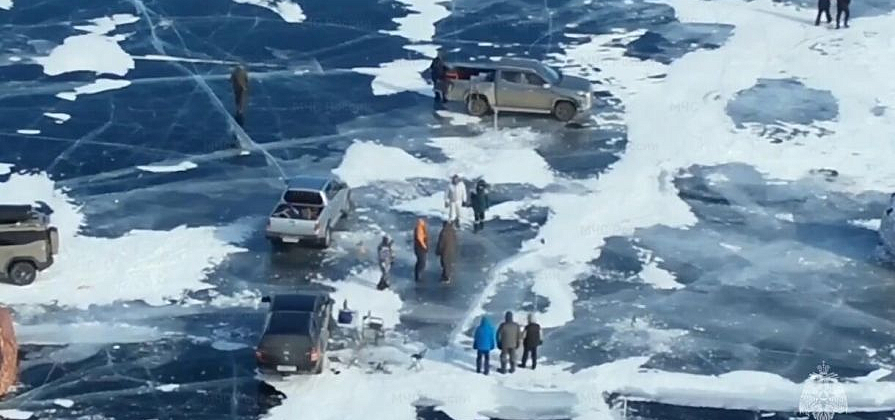 Туристы оказались заперты на иркутском Ольхоне из-за отсутствия безопасных путей 