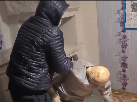 Жителя Березовского района задержали по подозрению в убийстве девушки 14-летней давности. Фото: Следственный комитет по Красноярскому краю и Республике Хакасии