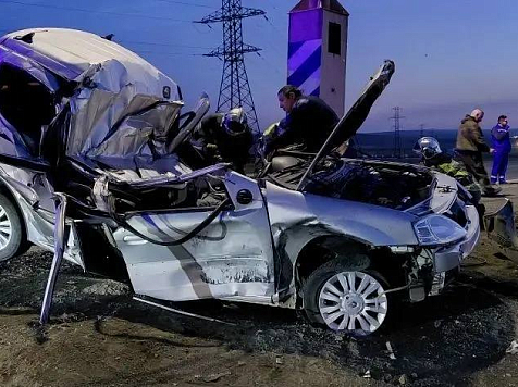 В Норильске на трассе в жесткой аварии погибли два человека. Фото: ГАИ Красноярского края