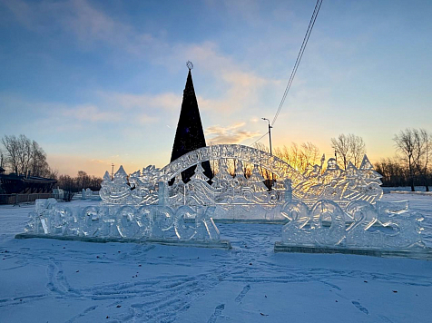 Красноярские катки и ледовые городки открывают после резкого похолодания. Фото: 1- Татышев-парк/ tg.me, 2 - Свердловский район/ tg.me