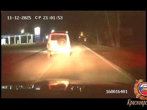 Житель Шушенского со страху быть пойманным с похмелья спровоцировал погоню со стрельбой. Фото, видео: ГОСАВТОИНСПЕКЦИЯ24