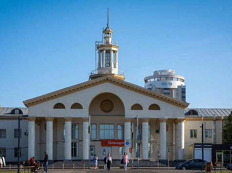 Красноярцев эвакуировали из здания автовокзала после сообщения о минировании. Фото: 2ГИС