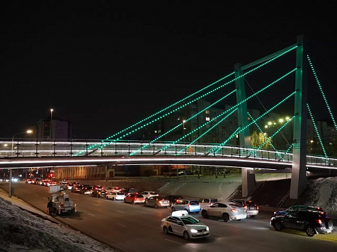На новом мосту «Арфа» в Красноярске заработала подсветка. Фото: instagram.com/eremin__krsk
