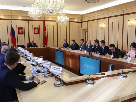 В Красноярском крае прошло «нулевое чтение» бюджета 2023-2025 годов с участием губернатора и депутатов. Фото: Заксобрание края