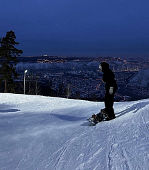 Тюбинг и фесты: топ зимних развлечений для всей семьи в Красноярске