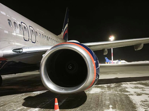 Летевший в Сочи самолет вынужденно вернулся в Красноярск. Фото: Западно-Сибирская транспортная прокуратура