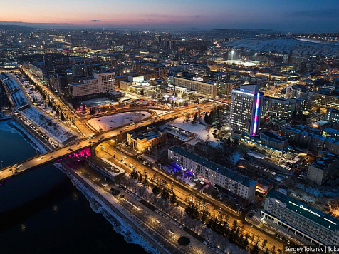 В Красноярске собираются запустить зимний аналог «ЯРких берегов» со скульптурами и концертами. Фото: t.me/tokarevs