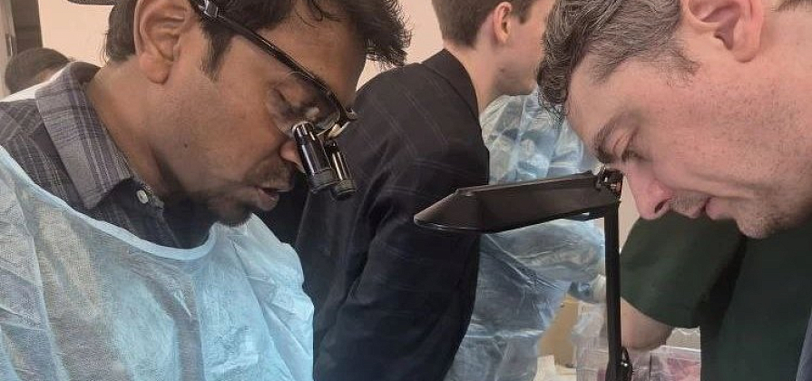 Красноярский кардиохирург поделился знаниями с коллегами из Индии