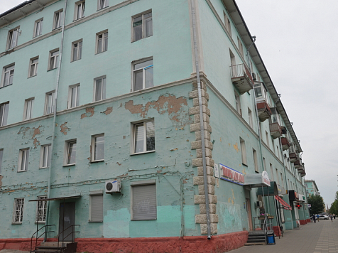 На правобережье Красноярска капитально отремонтируют семь фасадов многоквартирных домов. Фото: мэрия