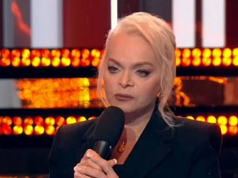 «Не понимала, как мне жить»: Долина спустя долгое время прокомментировала ситуацию с мошенничеством. Фото: «Первый канал»