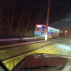 В Ачинске водитель трамвая насмерть переехала пешехода и не заметила этого