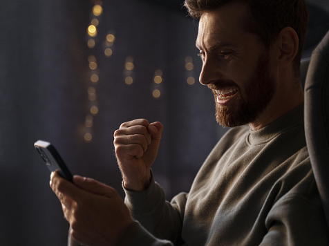 Красноярец оформил на свою соседку 10 микрозаймов на 63 тысячи рублей. Фото: freepik