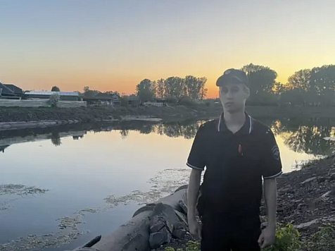 Полицейский спас тонущего ребенка из водоема в Красноярском крае