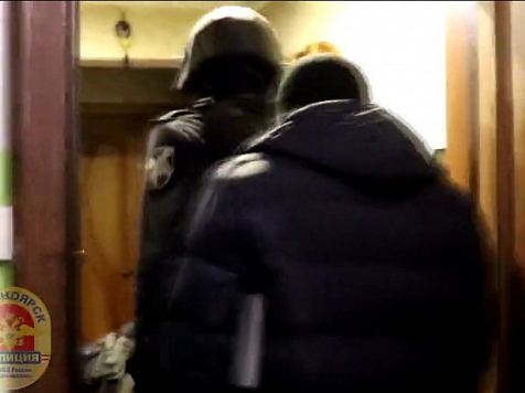 В Красноярске задержали стрелка, ранившего двоих обидчиков. Фото, видео: МВД