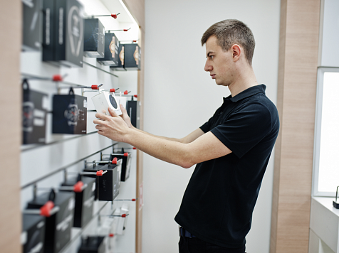 Красноярцы сметают с полок wi-fi роутеры — очередь на подключение расписана до конца августа. Фото: Freepik