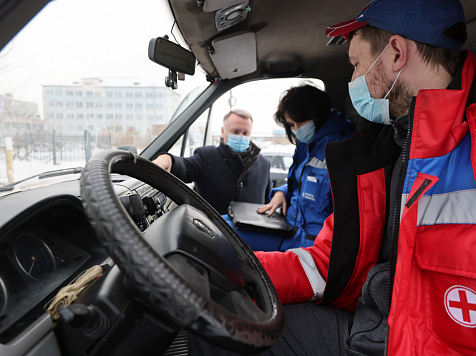 В Красноярске начали работать мобильные подстанции скорой помощи. Фото: Александр Черных