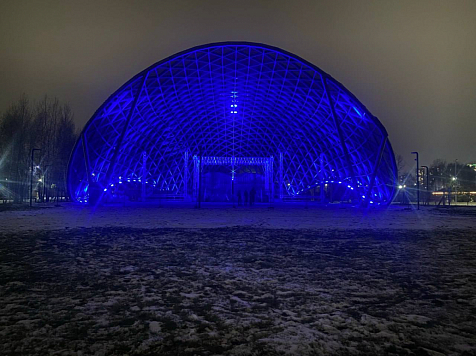 С торжественным открытием главной городской елки в Татышев-парке впервые заработает стеклянный купол. Фото: администрация Красноярска