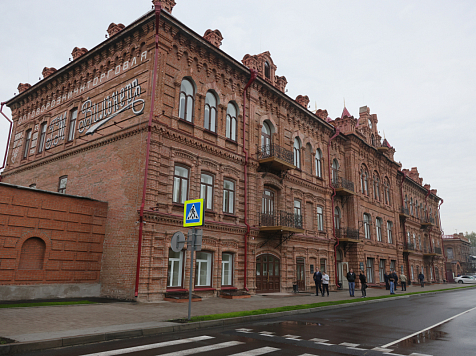 В Минусинске отреставрировали сибирский Зимний дворец. 











Фото: Александр Черных, krskstate.ru
