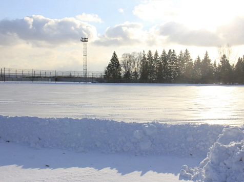 В Красноярске открывается большой каток в Зеленой роще. Фото: dfc-enisey.ru.