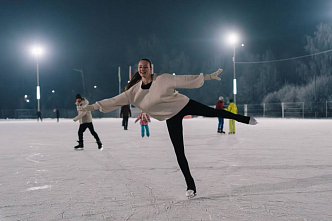 Красноярцев приглашают на открытие гигантского катка на Татышев 