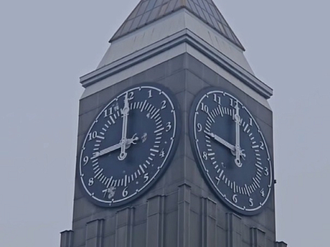 Красноярский Биг-Бен сменил мелодию на 8 марта. Фото и видео: мэрия Красноярска