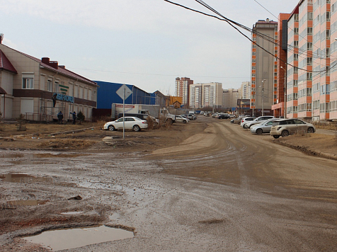 В Красноярске капитально отремонтируют проблемную дорогу на улице Абытаевской. Фото: vk.com/krasnoyarskrf