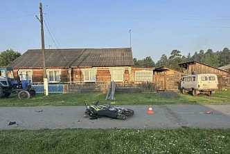 Пьяный школьник на мотоцикле сбил лошадь в Красноярском крае