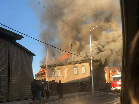 Памятник архитектуры в Канске сгорел из-за непотушенной сигареты. Фото: МВД