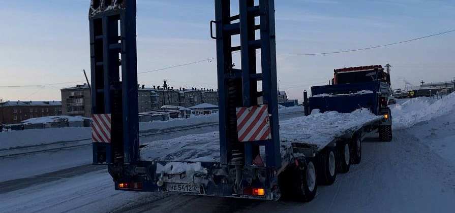 15-летняя девочка погибла под колесами большегруза в Красноярском крае