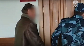 Отца, который привязывал дочь к батарее в Красноярском крае, арестовали на 2 месяца