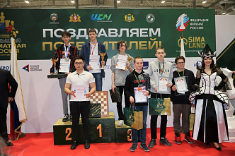 Впервые в истории Красноярского края 16-летний красноярец стал чемпионом по классическим шахматам