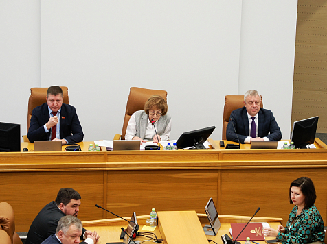 Единый бюджет Красноярска с Солонцами, Минино, Элитой и Берёзовкой приняли в Горсовете. Фото: Городской Совет Красноярска