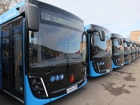 Полученные к 400-летию Красноярска автобусы на природном газе вышли в рейс. Фото: Правительство Красноярского края