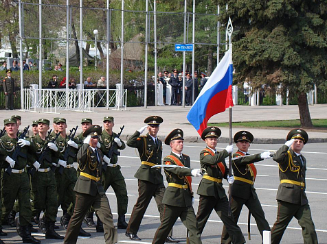 29 апреля и 5 мая в центре Красноярска перекроют движение из-за репетиций парада Победы . Фото: Pixabay