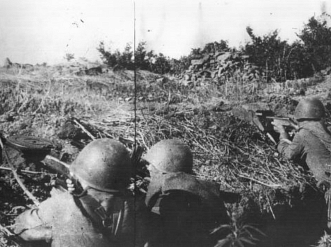 Знания о Великой Отечественной войне красноярцы проверят на территории оборонных предприятий. Фото: https://vk.com/dictantpoobedy_2020