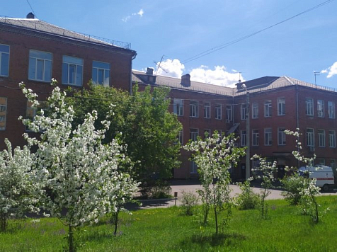 В Красноярске на две недели закрывают роддом больницы №20 . Фото: kraszdrav.ru