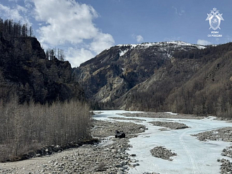В Бурятии на горе Мунку-Сардык новое ЧП: группа туристов попала под лавину